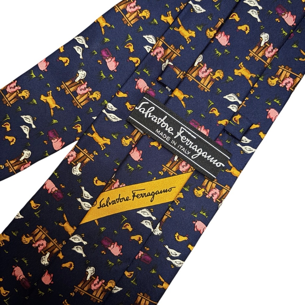 SALVATORE FERRAGAMO tie